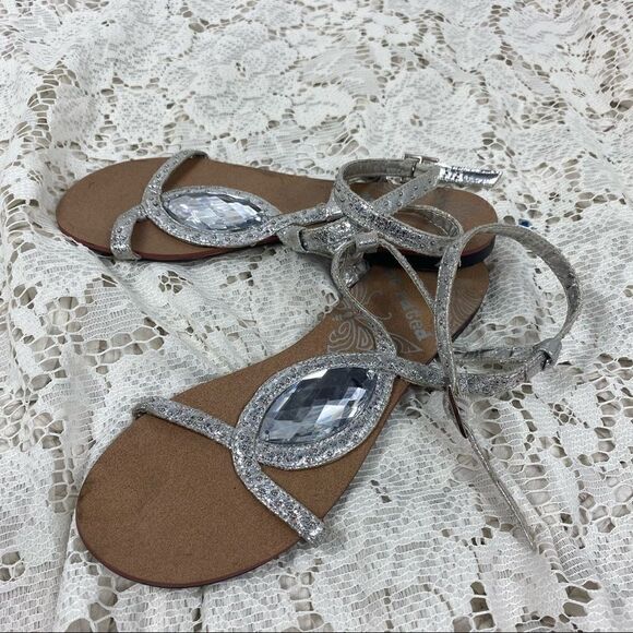 Not Rated Big Rock Ornamental  Wrap Sandals - Picture 1 of 5